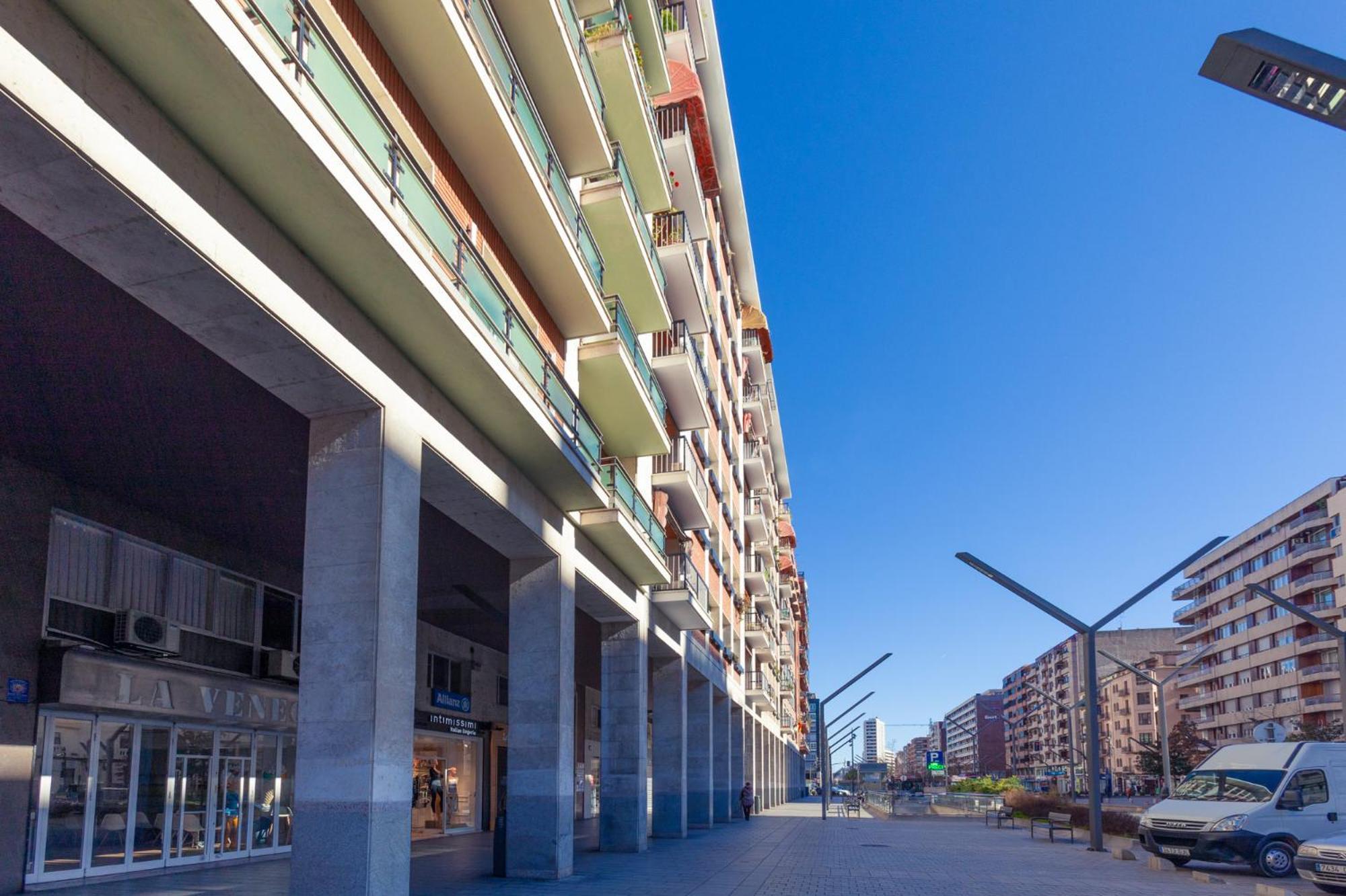 Guardavinas24 Lägenhet Logroño Exteriör bild